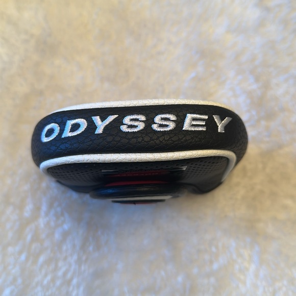 Odyssey Ten/10 XXL Mallet Putter Head Cover White/Red/Black. Magnetic Closure - Picture 3 of 5